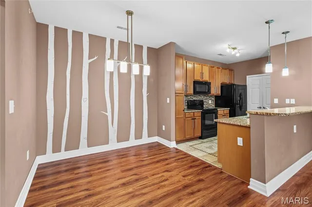 $184,900 | 35 Kassebaum Lane, Unit 204, St. Louis, MO 63129