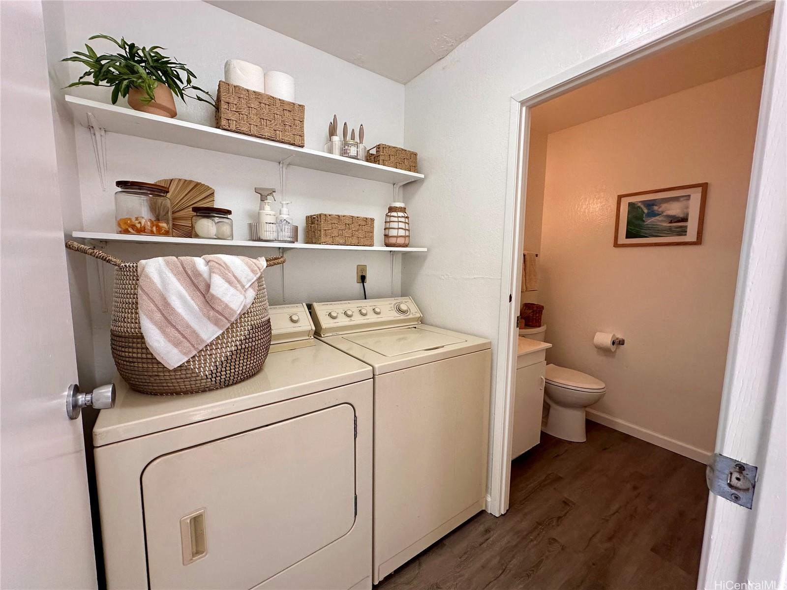 92-993 Makakilo Drive, Unit 45 Kapolei, HI 96707 - Photo 7 of 15 a utility room with dryer and washer