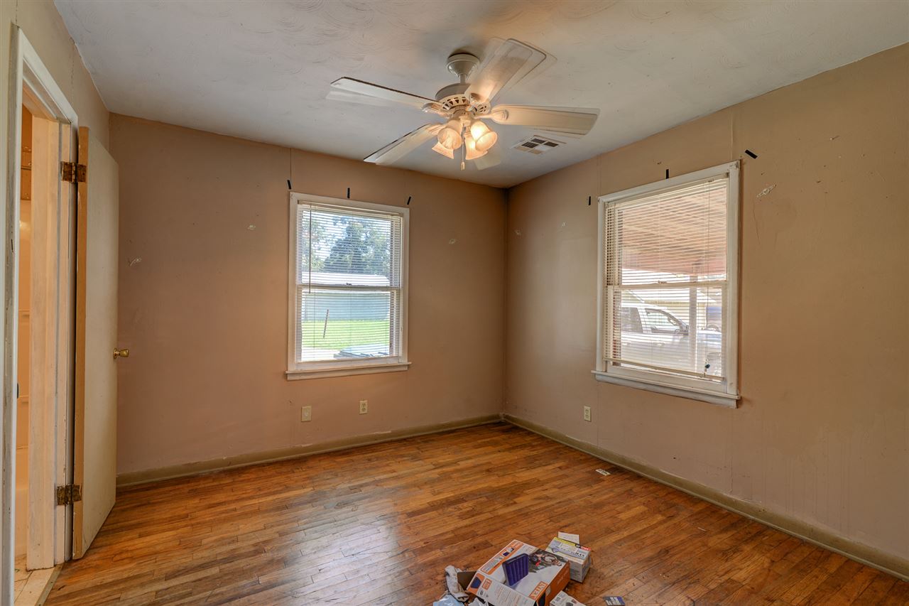 714 North 6th Street Perry, OK 73077 - Photo 19 of 20 Gallery Image 19