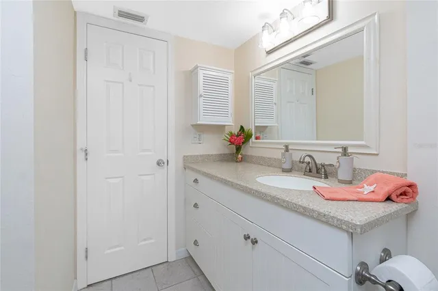 $698,000 | 2955 North Beach Road, Unit C123, Englewood, FL 34223