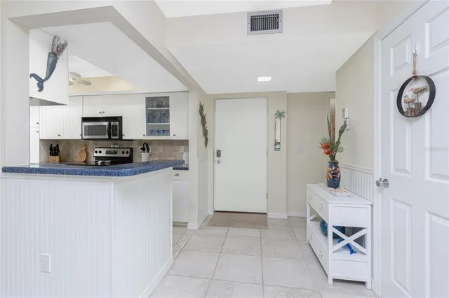 $698,000 | 2955 North Beach Road, Unit C123, Englewood, FL 34223