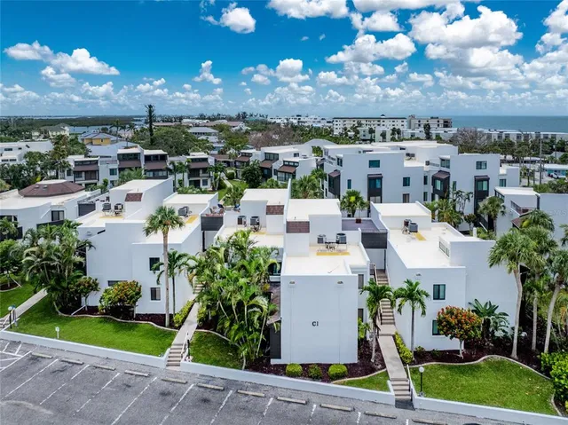 $698,000 | 2955 North Beach Road, Unit C123, Englewood, FL 34223