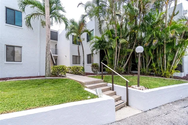 $698,000 | 2955 North Beach Road, Unit C123, Englewood, FL 34223