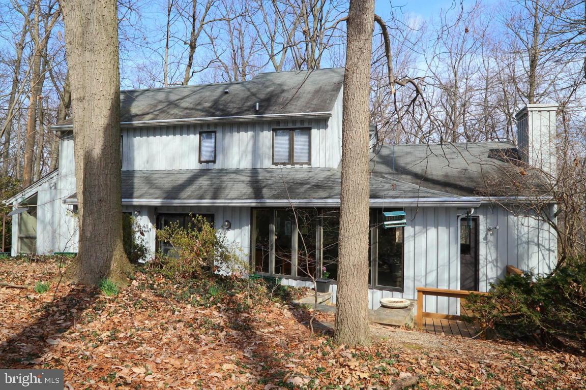 919 Forest Road Lancaster, PA 17601 - Photo 2 of 48 Gallery Image 2