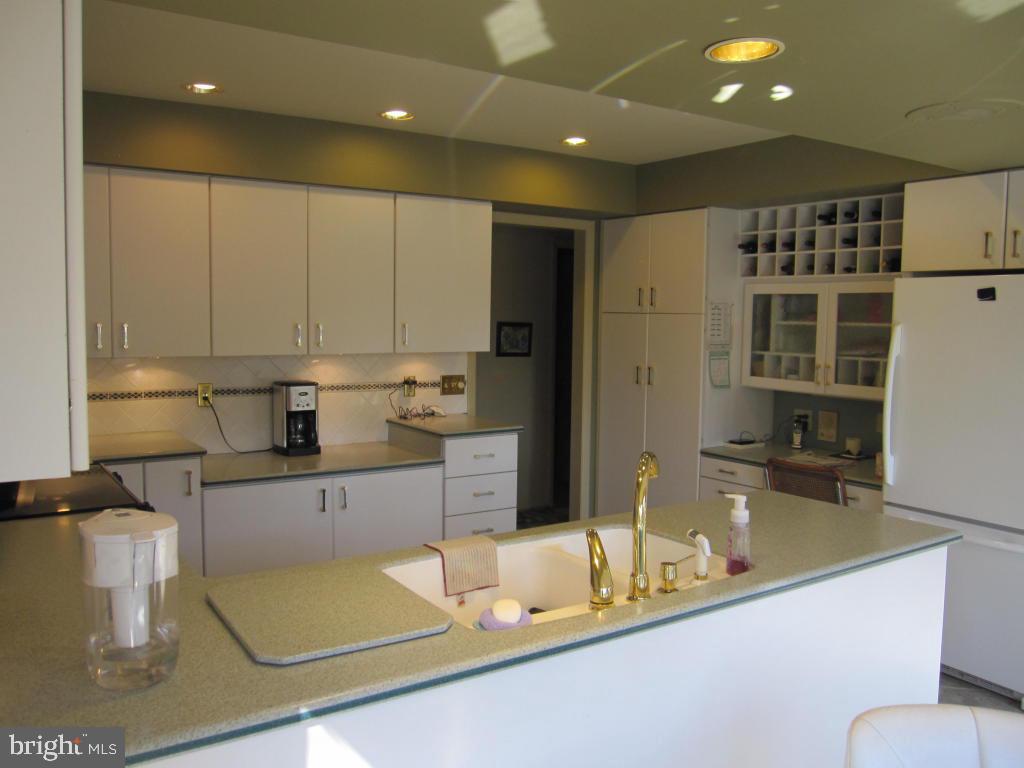 919 Forest Road Lancaster, PA 17601 - Photo 24 of 48 Gallery Image 24