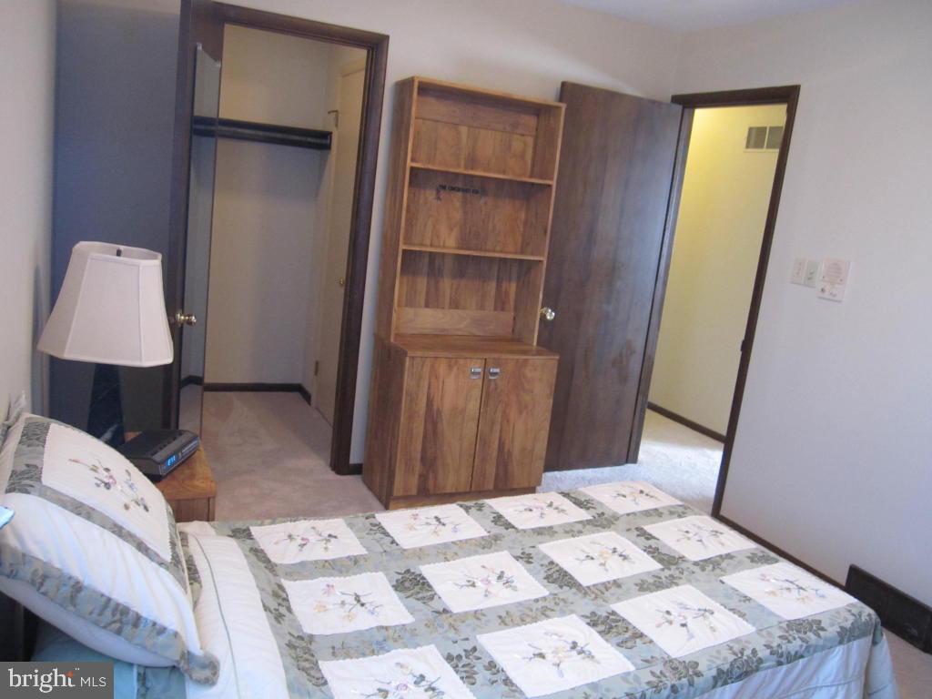 919 Forest Road Lancaster, PA 17601 - Photo 35 of 48 Gallery Image 35