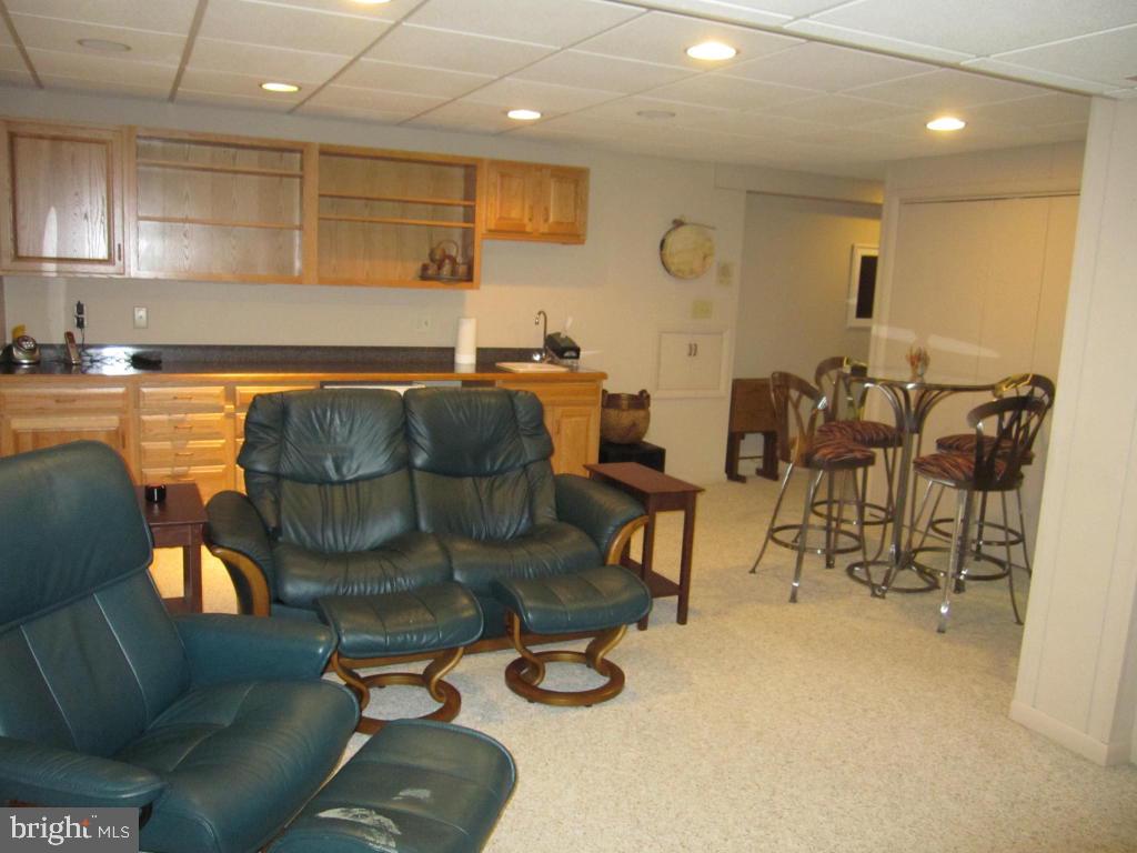 919 Forest Road Lancaster, PA 17601 - Photo 41 of 48 Gallery Image 41