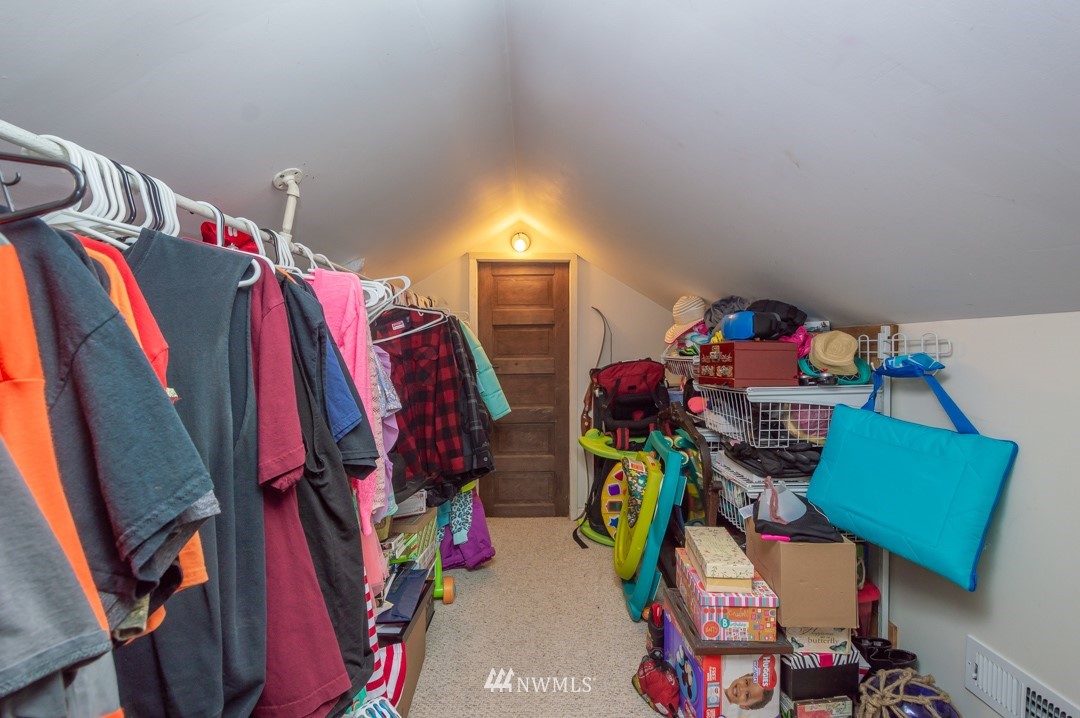 741 Gish Road Onalaska, WA 98570 - Photo 24 of 25 Gallery Image 24