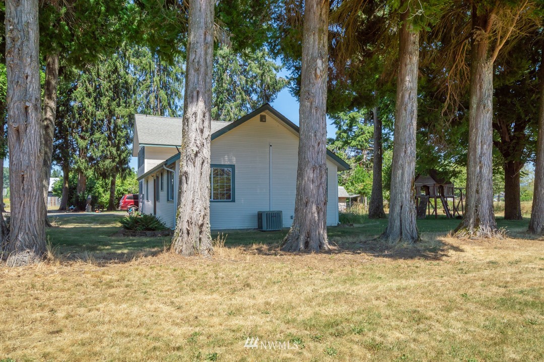 741 Gish Road Onalaska, WA 98570 - Photo 7 of 25 Gallery Image 7