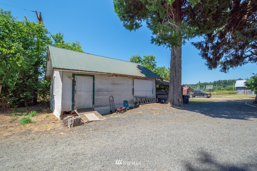 741 Gish Road Onalaska, WA 98570 - Photo 9 of 25 Gallery Image 9