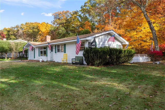 $399,900 | 86 Forestdale Drive, Cumberland, RI 02864