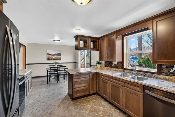 $424,900 | 222 Grove Ridgeway Wi 53582, Ridgeway, WI 53582