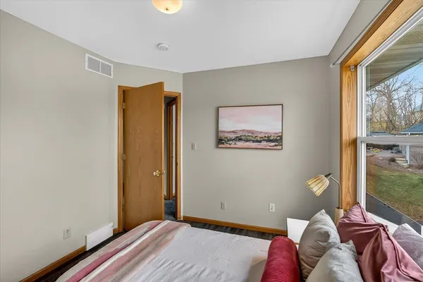 $424,900 | 222 Grove Ridgeway Wi 53582, Ridgeway, WI 53582