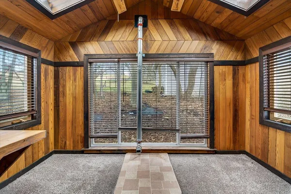 $424,900 | 222 Grove Ridgeway Wi 53582, Ridgeway, WI 53582