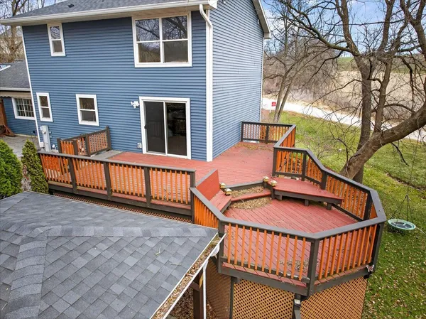 $424,900 | 222 Grove Ridgeway Wi 53582, Ridgeway, WI 53582