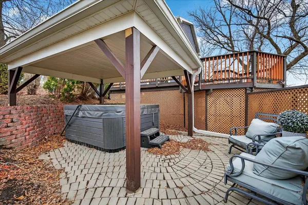 $424,900 | 222 Grove Ridgeway Wi 53582, Ridgeway, WI 53582