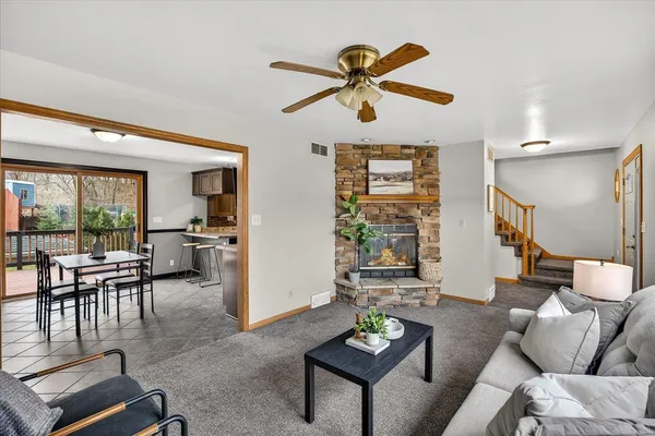 $424,900 | 222 Grove Ridgeway Wi 53582, Ridgeway, WI 53582