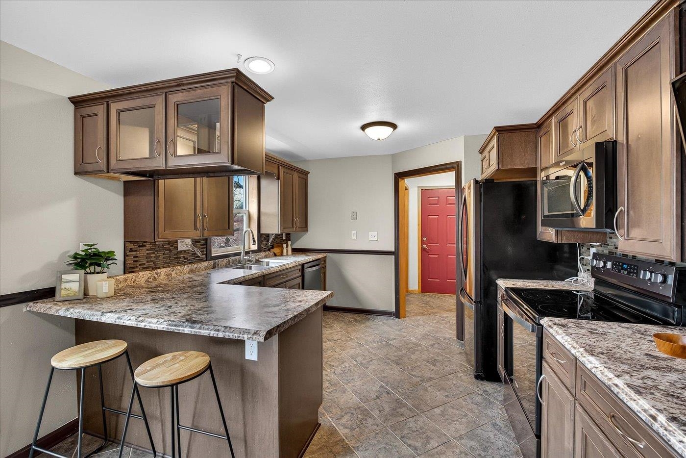 222 Grove Ridgeway Wi 53582 Ridgeway, WI 53582 - Photo 9 of 42