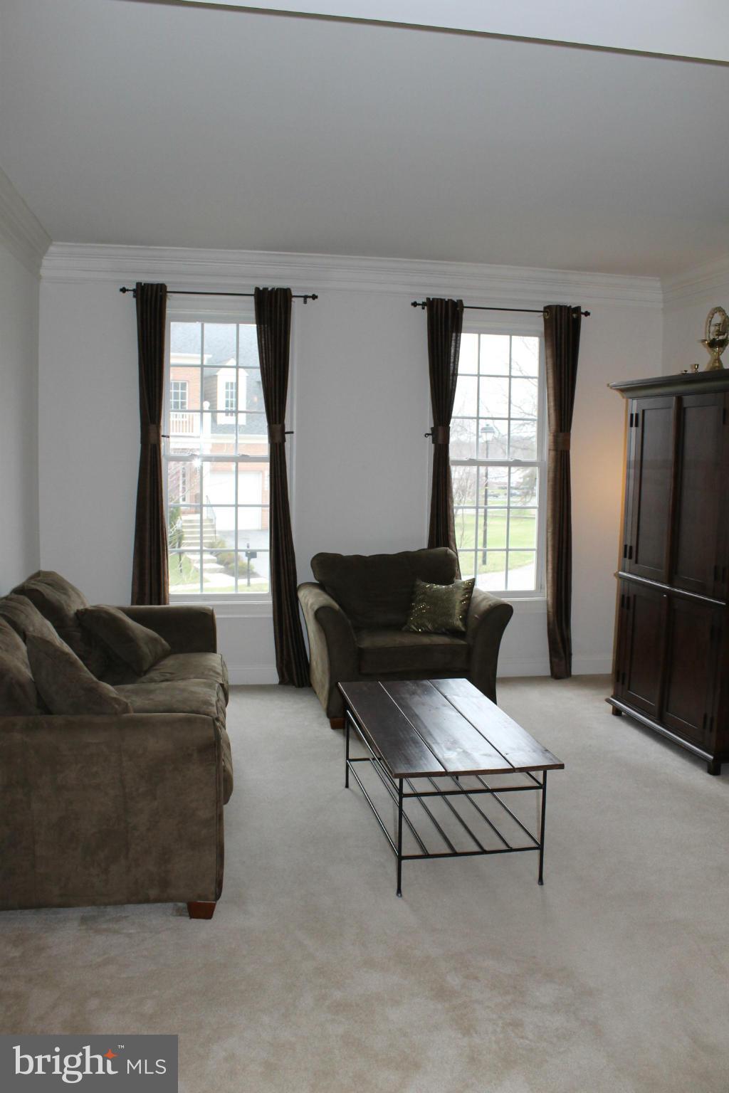 10848 Nimrod Road Perry Hall, MD 21128 - Photo 12 of 29 Living Room