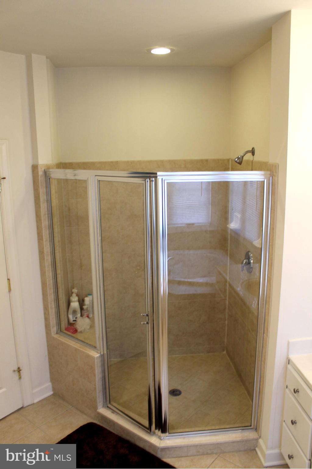 10848 Nimrod Road Perry Hall, MD 21128 - Photo 17 of 29 Bath (Master)