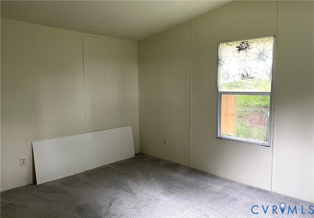 3114 Sheltons Road Drakes Branch, VA 23937 - Photo 9 of 20 a view of room and window