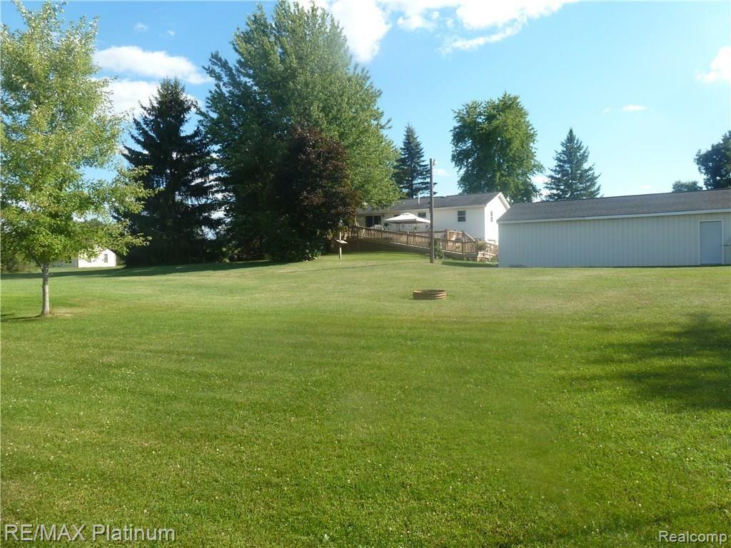 1511 Swarthout Road Pinckney, MI 48169 - Photo 21 of 24 P1010319.JPG