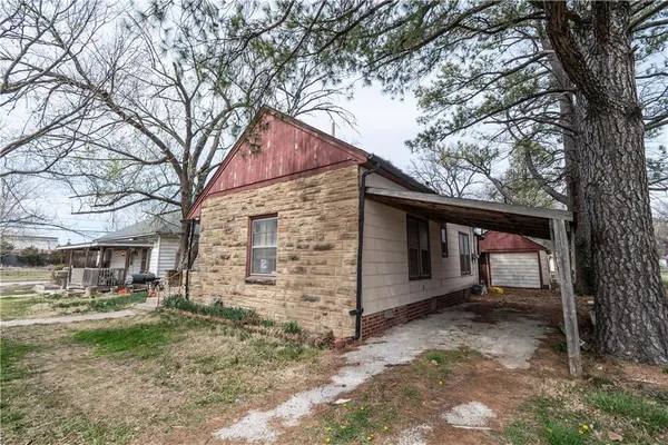 $43,000 | 1020 Osage Street, Neodesha, KS 66757