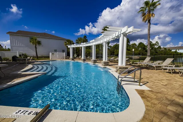 $1,950 | 1882 Pointe Drive, Panama City Beach, FL 32407