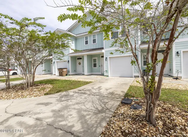 $1,950 | 1882 Pointe Drive, Panama City Beach, FL 32407