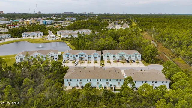 $1,950 | 1882 Pointe Drive, Panama City Beach, FL 32407