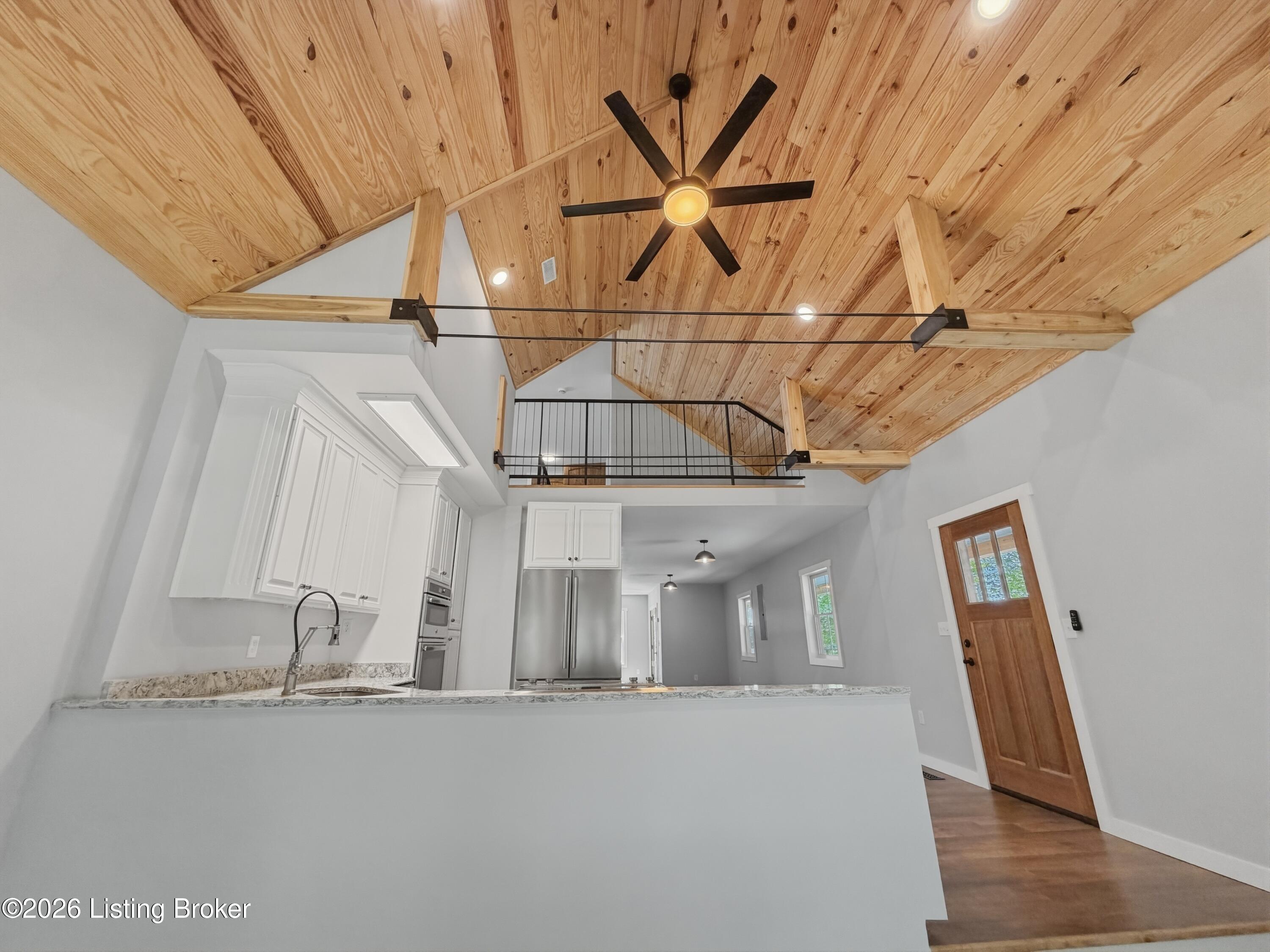 829 Old State Road Brandenburg, KY 40108 - Photo 16 of 40 16