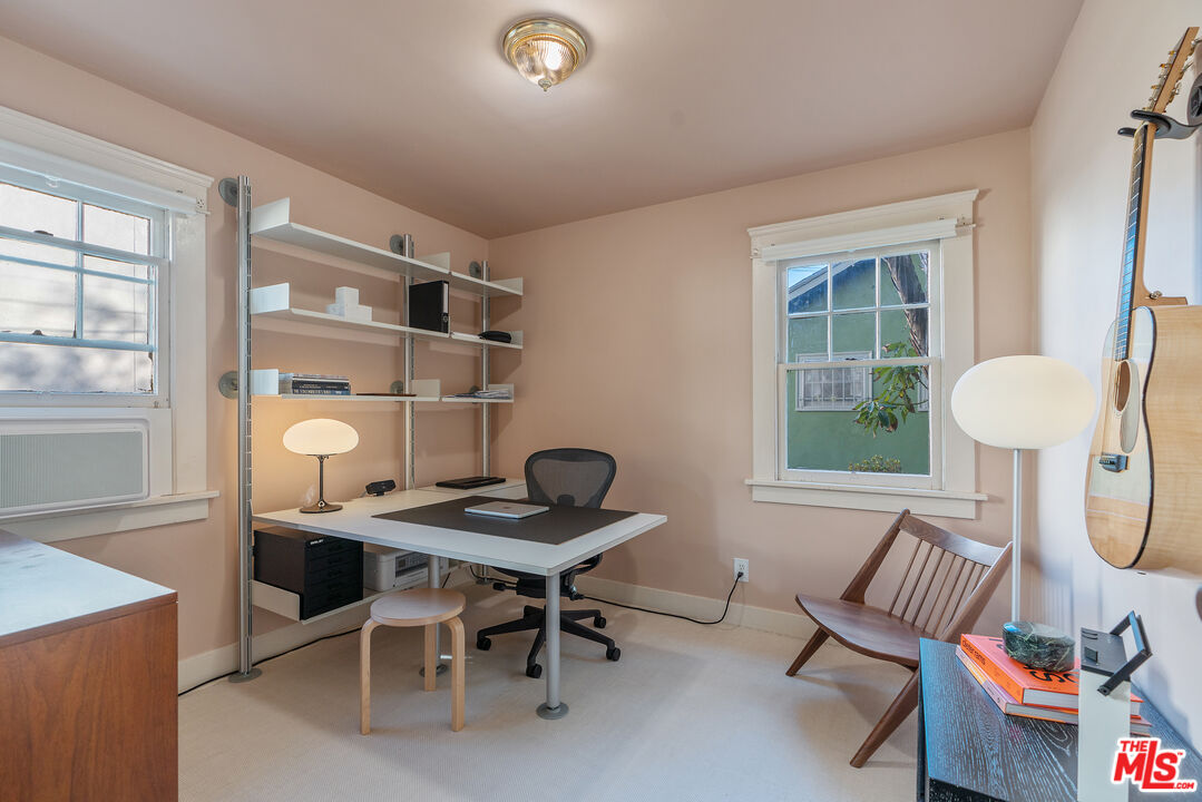 1767 Locust Street Pasadena, CA 91106 - Photo 14 of 28 a workspace with furniture and window
