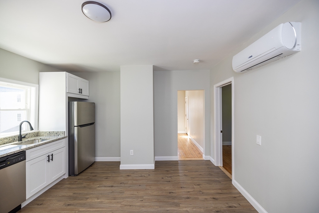 5 South Harlem Street, Unit 1 Worcester, MA 01610 - Photo 2 of 14