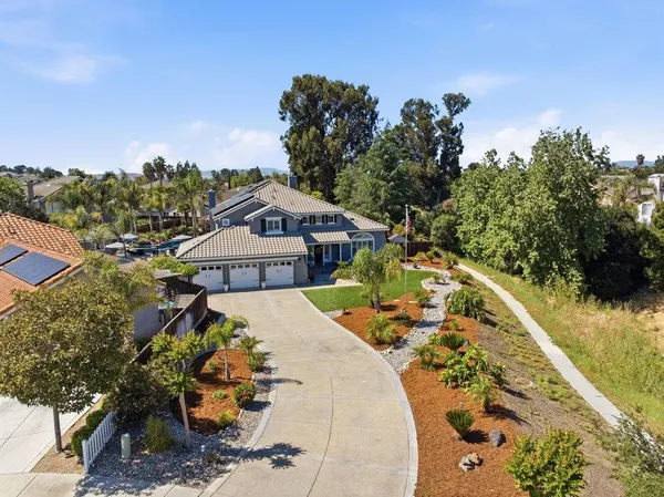$1,249,998 | 1260 Brook View Court, Hollister, CA 95023