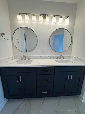 $2,800 | 2122 Fulham Drive, Unit 2122, Naperville, IL 60564