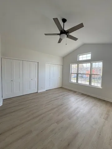 $2,695 | 2122 Fulham Drive, Unit 2122, Naperville, IL 60564