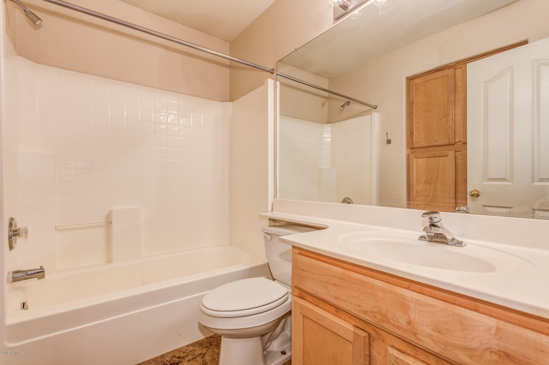 4376 South Rim Court Gilbert, AZ 85297 - Photo 16 of 25 15