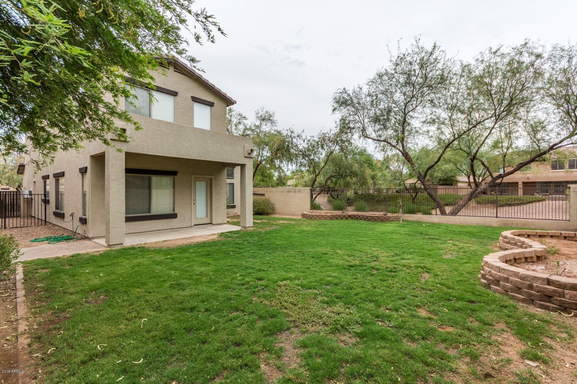 4376 South Rim Court Gilbert, AZ 85297 - Photo 18 of 25 19