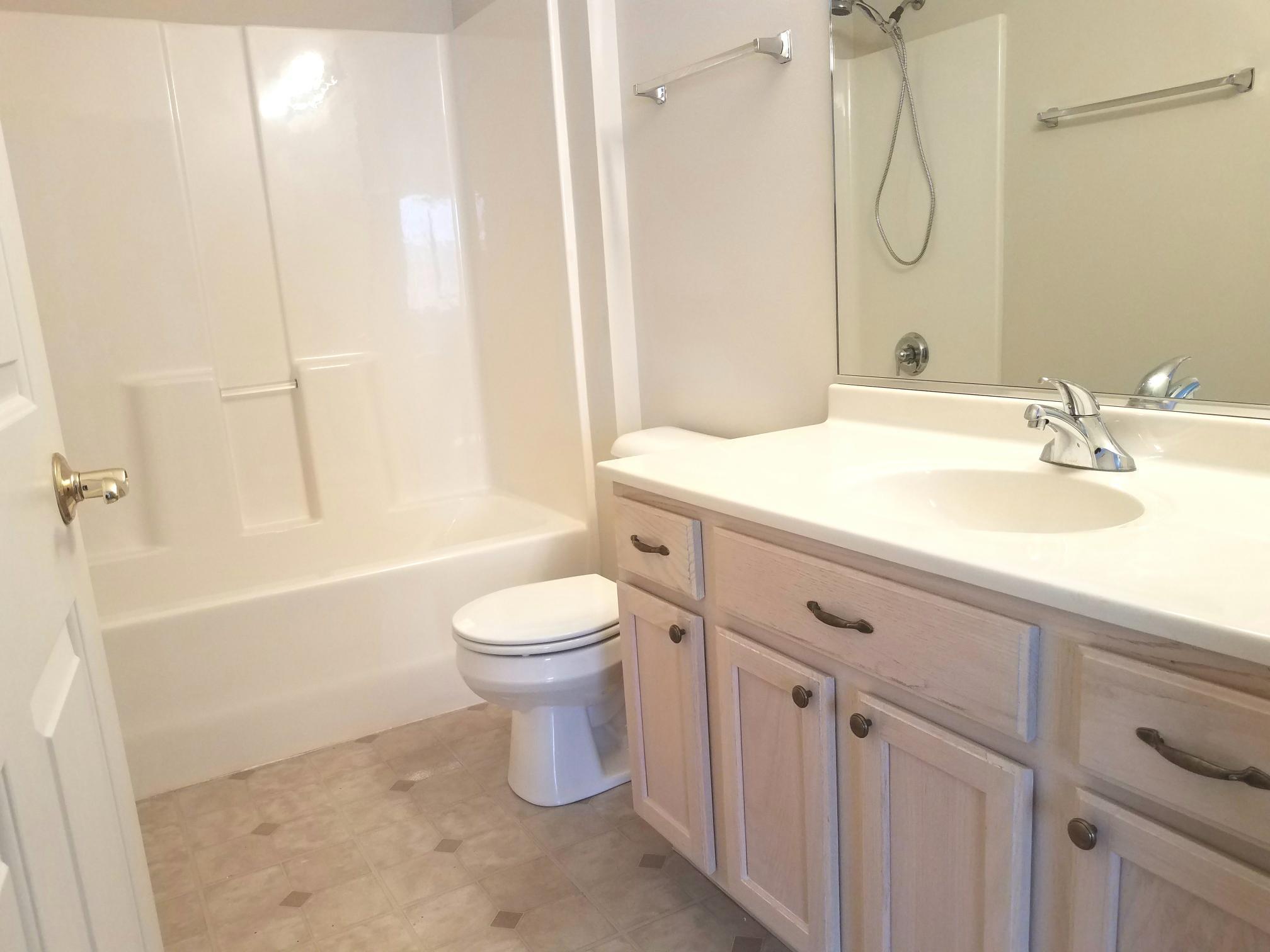 4752 South Forest Point Boulevard New Berlin, WI 53151 - Photo 8 of 13 Master bath