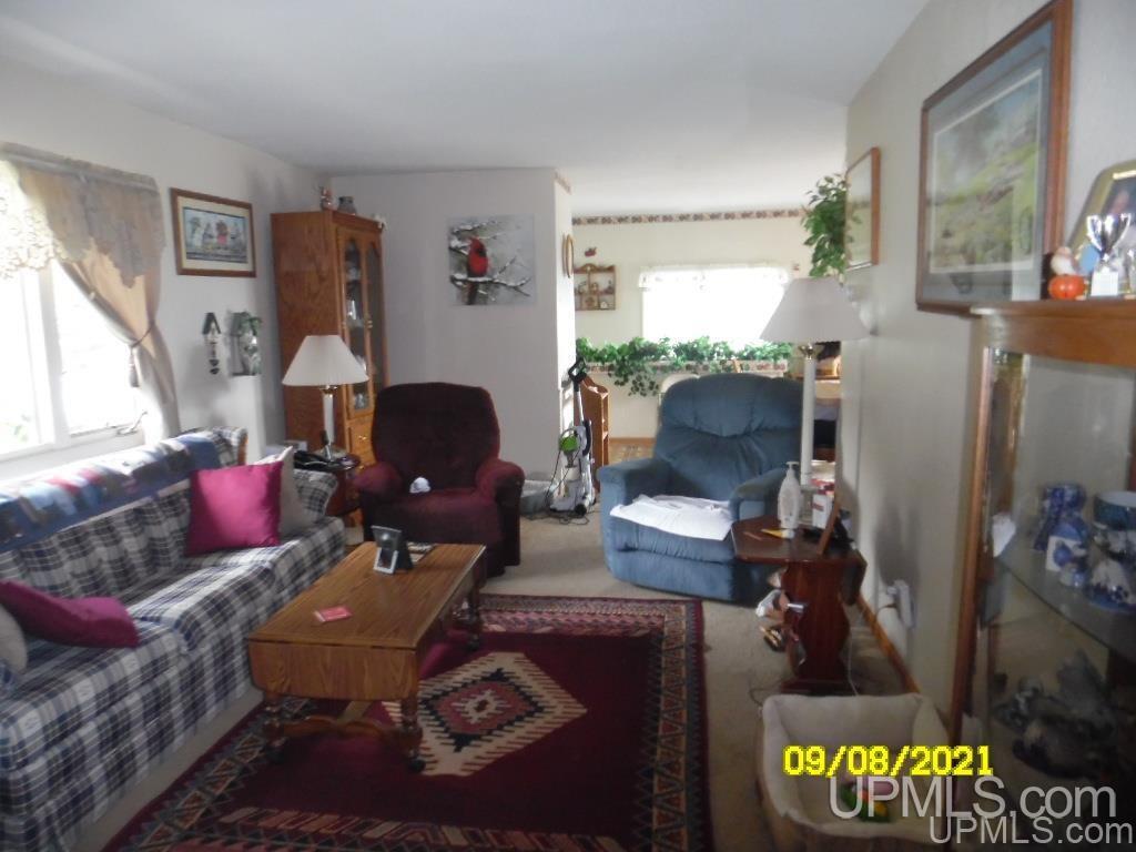 9689 Co Road Rapid River, MI 49878 - Photo 6 of 27
