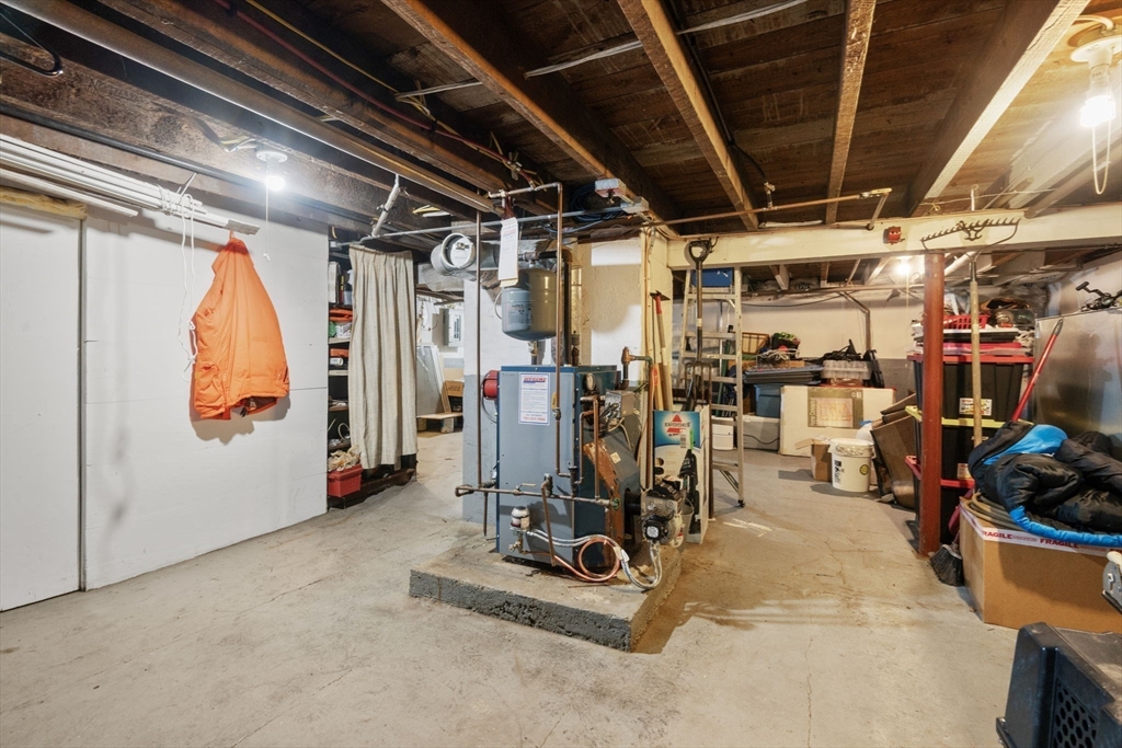68 Edgewater Road Hull, MA 02045 - Photo 23 of 39 a view of a room with gym equipment
