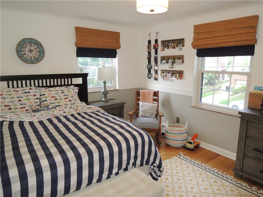 466 Old Farm Road Pittsburgh, PA 15228 - Photo 14 of 25