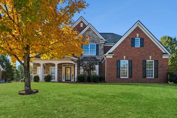 $855,000 | 102 Oglethorpe Avenue, Gallatin, TN 37066