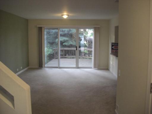2036 Muirfield Circle Elgin, IL 60123 - Photo 2 of 16