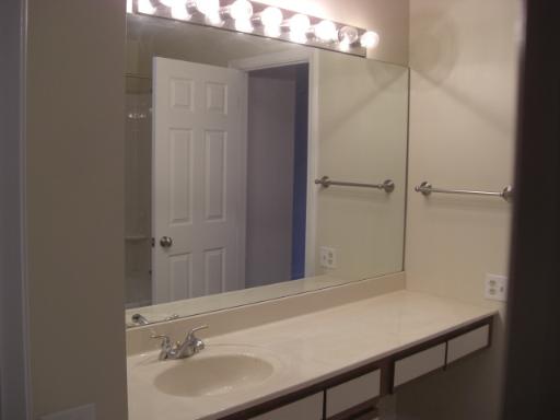 2036 Muirfield Circle Elgin, IL 60123 - Photo 11 of 16
