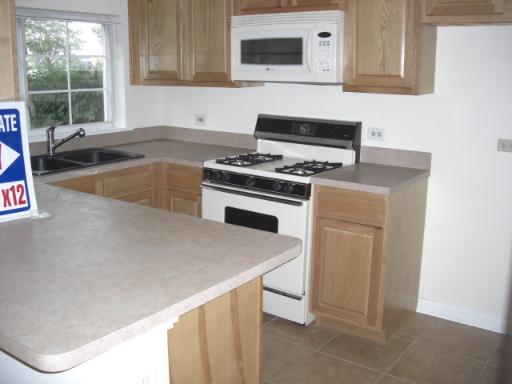 2036 Muirfield Circle Elgin, IL 60123 - Photo 3 of 16