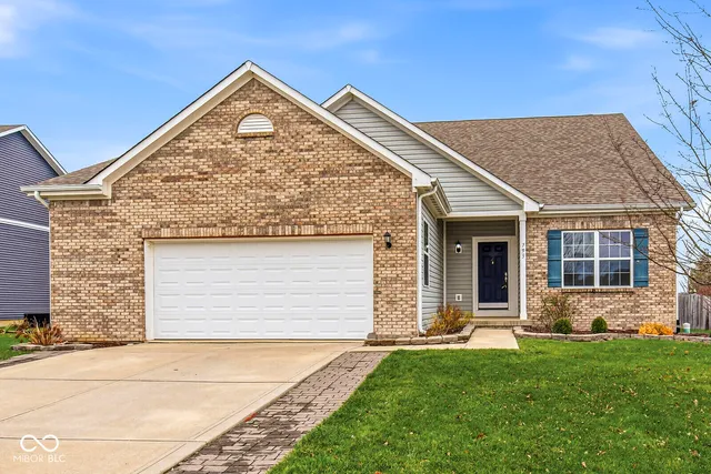 $319,900 | 793 Geronimo Drive, Greenfield, IN 46140