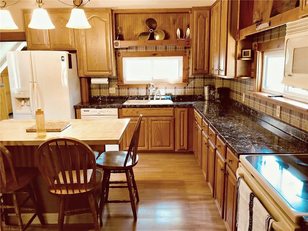 11 Lebanon Road North Berwick, ME 03906 - Photo 5 of 35 Kitchen