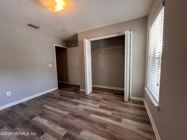 $1,799 | 7036 Deer Lodge Circle, Unit 111, Jacksonville, FL 32256