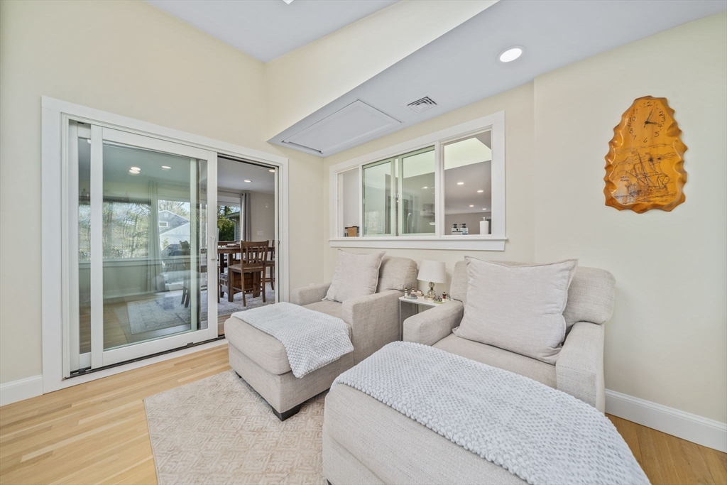254 Winter Street Hanover, MA 02339 - Photo 11 of 37